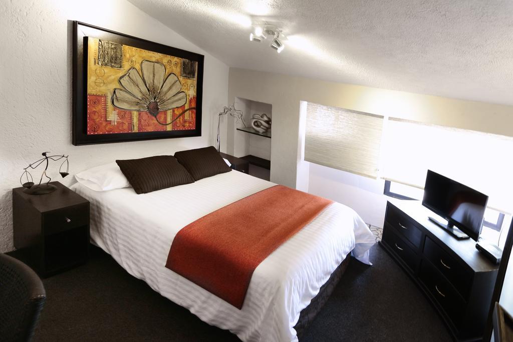 Aztic Hotel And Executive Suites Μεξικό Δωμάτιο φωτογραφία